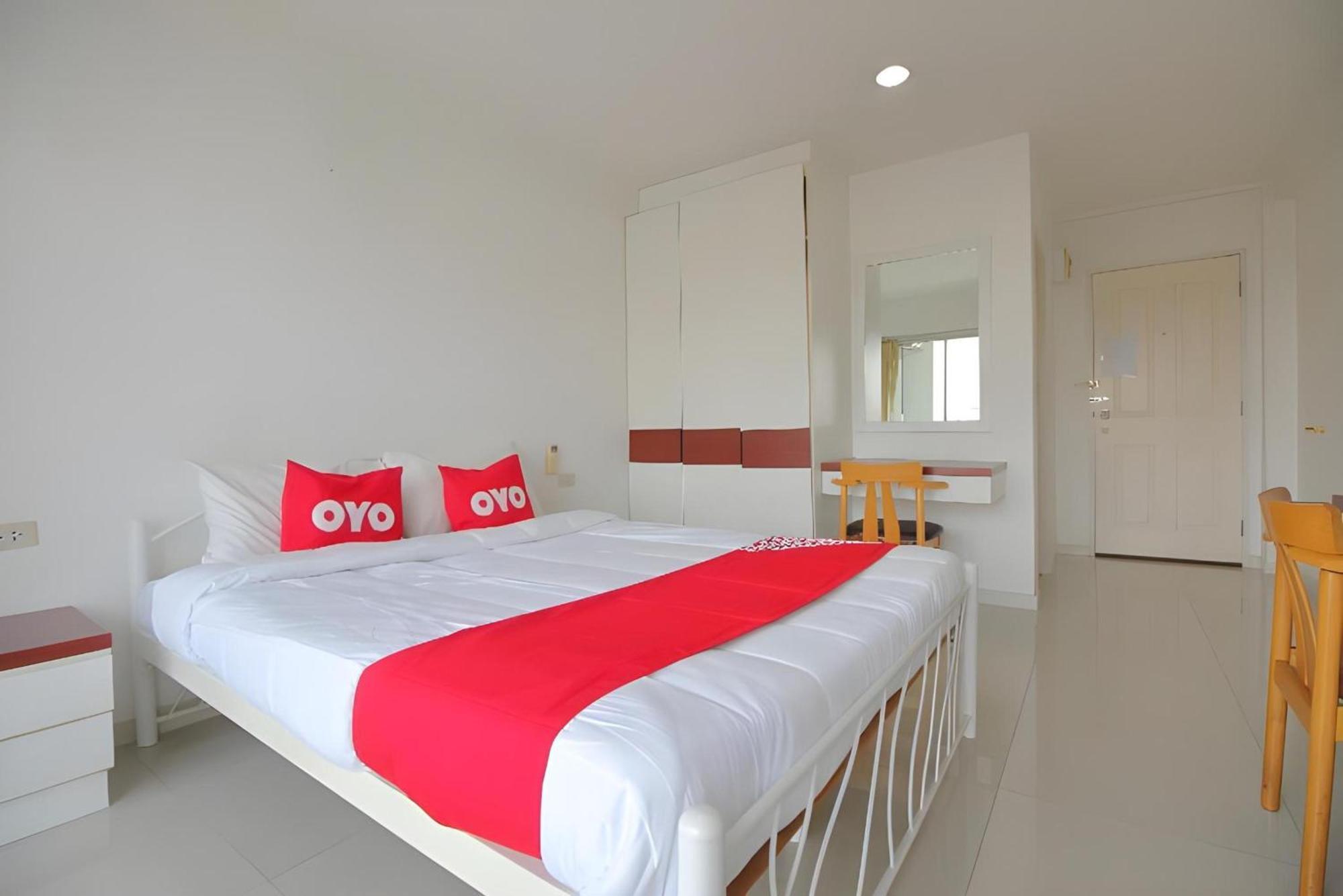 Super Oyo 498 Ladawan Villa بانكوك المظهر الخارجي الصورة