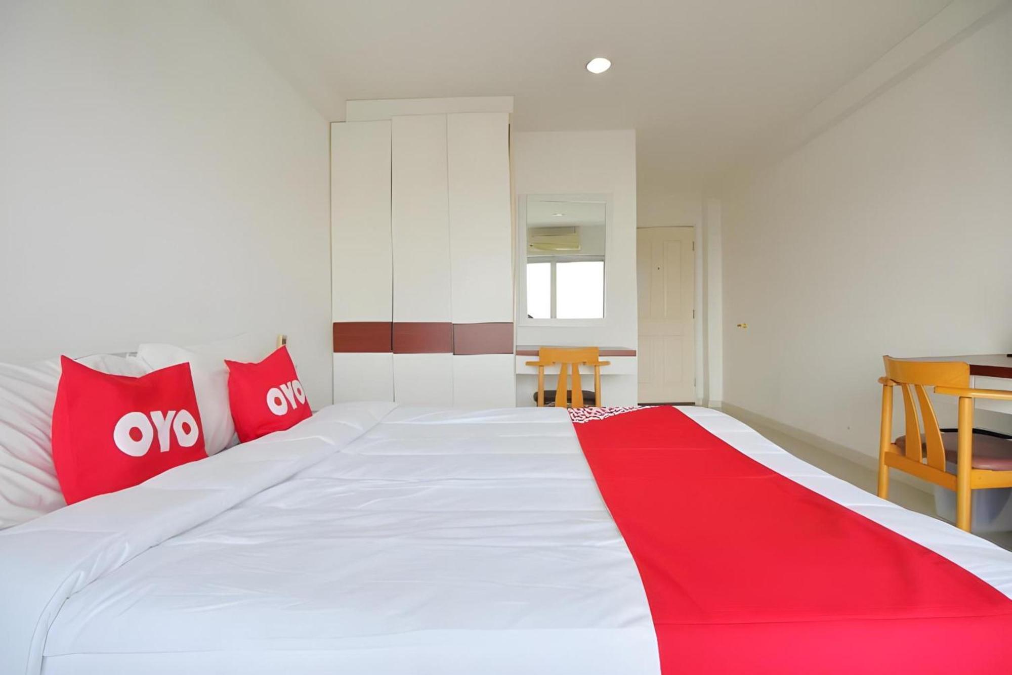 Super Oyo 498 Ladawan Villa بانكوك المظهر الخارجي الصورة